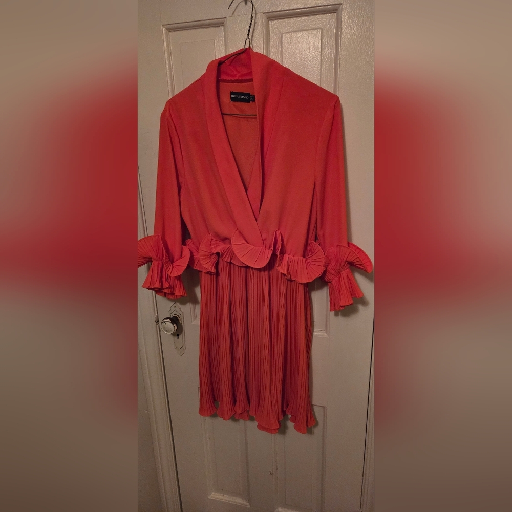 Pleated Pretty Little Things Coral Wrap Dress with Ruffle Trim Size Large